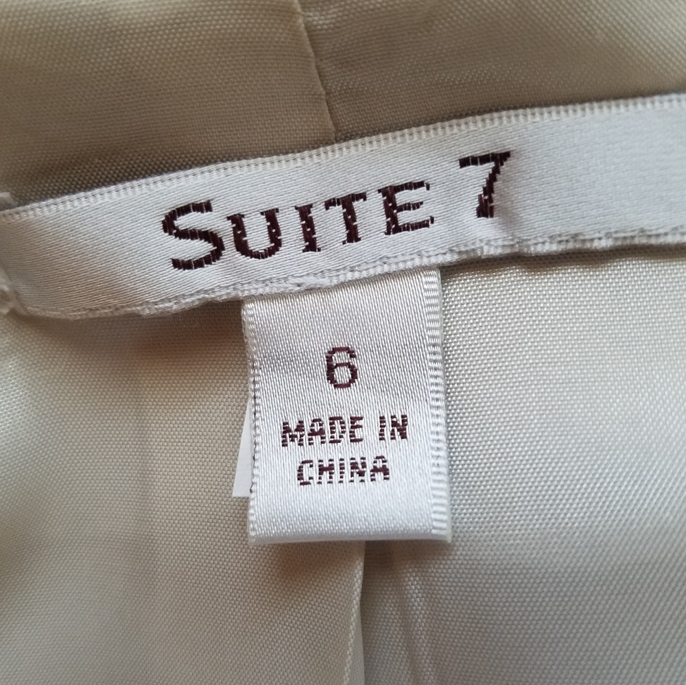 🔥NWT Suite 7 Silk Suit - Picture 9 of 12